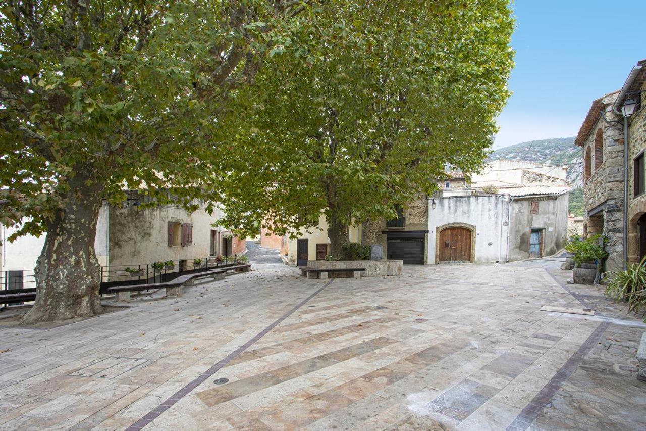 La Romance. Prugnanes Exteriér fotografie